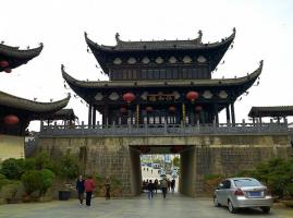 Spring Huizhou Ancient Town 